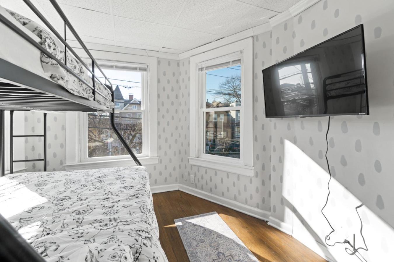 The Whimsical Estate Sleeps 16Plus 20M To Nyc Free Parking Нью-Йорк Екстер'єр фото